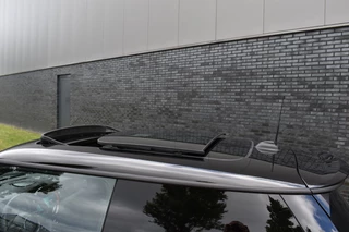 MINI Electric MINI Electric Mini Resolute edition 33 kWh Pano automaat resolute edition 135kw 1e eigenaar n.a.p. Pano / Leder / Harman Kardon / Head Up / Camera / Keyless - afbeelding nr 26
