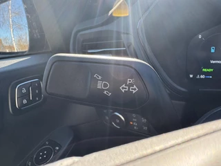 Ford Kuga Ford Kuga 2.5 PHEV ST-Line X SCI | 243pk |  Panoramadak + Technology Pack + Winter Pack + Wegklapbare trekhaak + 19 inch lichtmetalen velgen | Agate black | 2.100 kg trekgewicht - afbeelding nr 19