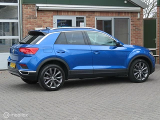 Volkswagen T-Roc Volkswagen T-Roc 1.0 TSI Sport 115 PK, Virtual Cockpit, Panoramadak, 18 Inch - afbeelding nr 8