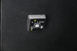 Dodge Ram 1500 Dodge Ram 1500 5.7 V8 4x4 Quad Cab Sport | Leder | Camera |  Trekhaak | 20'' | Airco | Cruise control | LPG 122 liter | LED verstraler | Bluetooth | Side-Bars - afbeelding nr 29