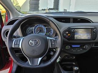 Toyota Yaris Toyota Yaris 1.5 Hybrid Asp, Camera! Nwe Apk! Zondag OPEN! - afbeelding nr 2