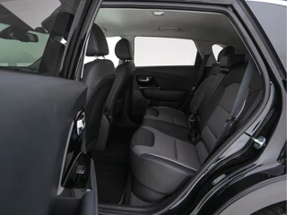 Kia e-Niro (INCL-BTW) Aut. *LEATHER-MICROFIBRE | NAVI-FULLMAP | DAB | ADAPTIVE-CRUISE | CAMERA | COMFORT-SEATS | KEYLESS | DIGI-COCKPIT | SHIFT-PADDLES | HEATED-SEATS | CARPLAY | LANE-ASSIST | 17