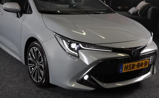 Toyota Corolla Toyota Corolla 1.8 Hybrid Business Plus / Aut / Camera / Acc / Lane Assist / Dode Hoek / Massage / Stoelverkoeling / Led / 17 Inch - afbeelding nr 32