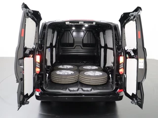 Ford Transit Custom Ford Transit Custom 2.0TDCI 150PK Lang Limited | Digital Cockpit | Navigatie | Camera | 5 Jaar garantie - afbeelding nr 4