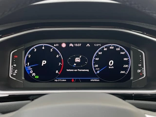 Volkswagen T-Roc Volkswagen T-Roc 1.5 TSI R-Line | CarPlay | Camera | ACC | IQ Light | Dodehoek | 18 inch - afbeelding nr 17