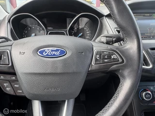 Ford Focus Ford Focus Wagon 1.0 Trend / Automaat / Keyless / Navigatie / etc - afbeelding nr 28