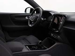 Volvo XC40 Volvo XC40 EXTENDED RANGE (SINGLE) PLUS STOELVERWARMING GETINT GLAS - afbeelding nr 26