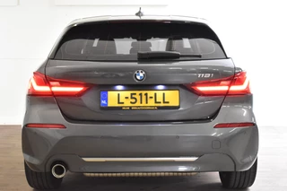 BMW 1 Serie LEDER/NAVI/CARPLAY - afbeelding nr 8