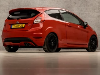 Ford Fiesta Ford Fiesta 1.6 ST1 213Pk (BLUETOOTH, GETINT GLAS, LM VELGEN, SPORTSTOELEN, PARKEERSENSOREN, ELEK RAMEN, NIEUWE APK, NIEUWSTAAT) - afbeelding nr 5