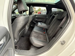 Peugeot 308 Peugeot 308 2.0 BlueHDI 150PK GT-Line Navi Pano Trekhaak Camera NW APK! - afbeelding nr 21