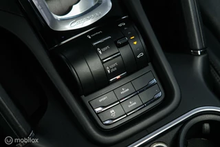 Porsche Cayenne Porsche Cayenne 3.0 S E-Hybrid 416 pk | NL auto NAP | Rijklaarprijs | Bose | Panoramadak | 21 inch | Meteorgrey | - afbeelding nr 27