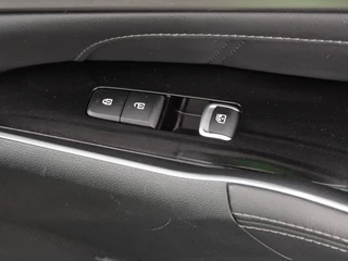 Kia Sorento Kia Sorento 1.6 T-GDI Plug-in Hybrid 4WD Edition 7-persoons - Navigatie - Lederen bekleding - Stoelverwarming - Trekhaak - Fabrieksgarantie tot 10-2028 - afbeelding nr 41