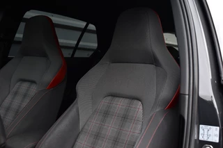 Volkswagen Golf | Panoramadak | ACC | Matrix-LED | Stoel + Stuurverwarming | CarPlay | - afbeelding nr 21