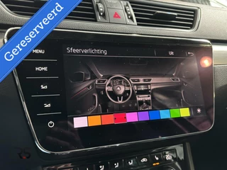 Škoda Superb Skoda Superb Combi 2.0 TDI 150 pk DSG Style Buss. | Navi | Pano | ACC | LED | Leder | Canton | 19