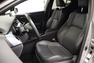 Toyota C-HR Toyota C-HR 2.0 Hybrid Bi-Tone - afbeelding nr 20