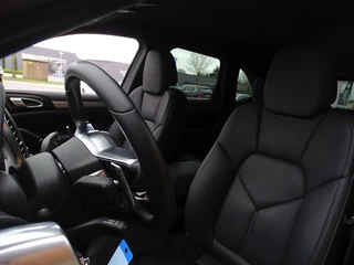 Porsche Cayenne Porsche Cayenne 3.0 S 509PK E-Hybrid / Sport Design / LED - afbeelding nr 36