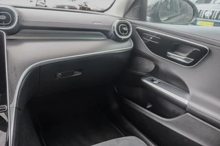 Mercedes-Benz C-Klasse Mercedes C-klasse Estate 300 e AMG Line PANO TREKHAAK NIGHT CARPLAY - afbeelding nr 41