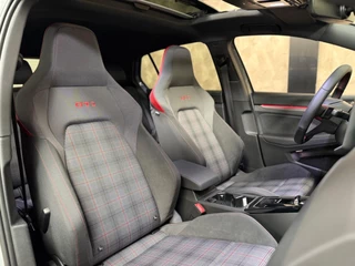 Volkswagen Golf Volkswagen GOLF 2.0 TSI GTI 8.5 Facelift | HUD | Harman/Kardon | Camera | Pano - afbeelding nr 13