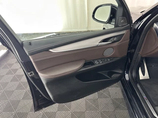 BMW X5 BMW X5 xDrive30d High Executive M-Sport-Pack Aut. *PANO | LUXURY-LEATHER | FULL-LED | ADAPTIVE-CRUISE | BLINDSPOT | MEMORY-PACK | HARMAN/KARDON-AUDIO | HEAD-UP | KEYLESS | CAMERA | COMFORTSEATS | SHIFT-PADDLES | TOWBAR | 20''ALU* - afbeelding nr 24