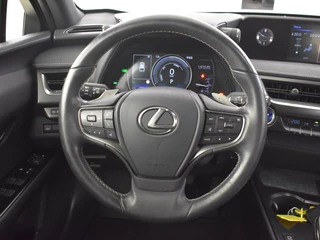 Lexus UX - afbeelding nr 15
