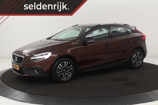 Volvo V40 Volvo V40 Cross Country 2.0 T4 Momentum | Automaat | Stoelverwarming |  Trekhaak | Camera | Full LED | Navigatie | Achterbankverwarming | Climate control - afbeelding nr 1