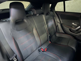 Mercedes-Benz CLA Mercedes-Benz CLA-klasse Shooting Brake 180 d Business Solution AMG | sfeerverlichting | camera | DAB | Stoelverwarming - afbeelding nr 17