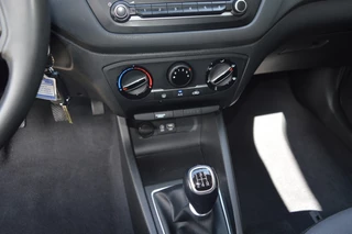 Hyundai i20 Hyundai i20 1.2i 4 cilinder i-Motion Cruise Airco PDC 44.941km - afbeelding nr 15
