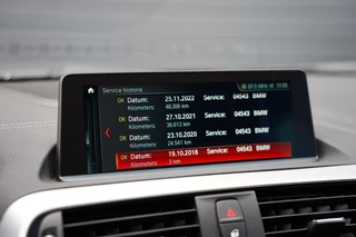 BMW 1 Serie BMW 1-serie M140i LCI2 | Navi Pro | Camera | HK | Stuurverwarming | Alcantara | Adaptief onderstel | 5-deurs - afbeelding nr 33