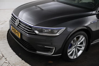 Volkswagen Passat Virtual cockpit, Volleder, Elektrische haak, Apple carplay - afbeelding nr 6