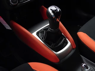 Nissan Micra Nissan Micra 0.9 IG-T 89PK N-Connecta Sport / BOSE / LED *NAP* - afbeelding nr 31