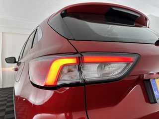 Ford Kuga (INCL-BTW) *DIGI-COCKPIT | ADAPTIVE-CRUISE | BLINDSPOT | PARK-PILOT | CAMERA | NAVI-FULLMAP | HEATED-SEATS | COMFORT-SEATS | ECC | CARPLAY | PDC | DAB | LANE-ASSIST | 17''ALU* - afbeelding nr 30