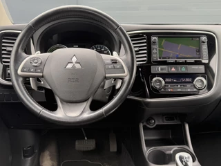Mitsubishi Outlander Mitsubishi Outlander 2.0 PHEV Business Edition 2e Eigenaar,Navi,Clima,Cruise,Camera,Trekhaak,Dealer Onderhouden,N.A.P,Nieuwe APK Bij Aflevering - afbeelding nr 3