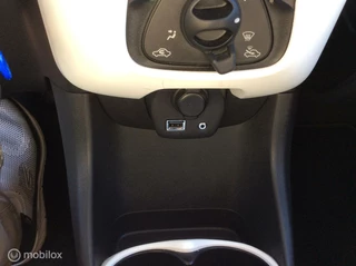 Citroën C1 Citroen C1 1.0 VTi Millenium Airco Apple Carplay Speedlimit - afbeelding nr 23