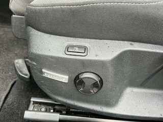 Volkswagen Golf Volkswagen Golf 1.0 TSI Life LED Navi CarPlay Adaptive Cruise Climate Trekhaak - afbeelding nr 7