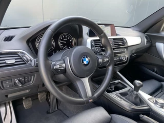 BMW 1 Serie BMW 1-serie 118i M Sport Shadow High Executive|Navi|Stoelverwarming - afbeelding nr 4