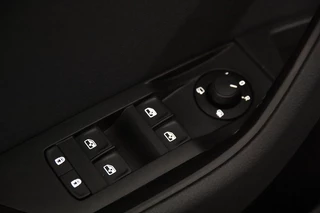 Škoda Superb Škoda Superb Combi 1.5 TSI ACT Ambition Business *1ste Eigenaar*Navigatie*Parkassist* - afbeelding nr 16