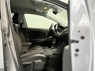 Opel Grandland X Opel Grandland X 1.2 Turbo Business Executive | Automaat | Navigatie | Trekhaak - afbeelding nr 15