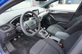 Ford Focus Ford Focus 1.0 EcoBoost Hybrid ST Line Style 125PK Camera Climate All-Season Cruise Carplay-Navi Parkeersensoren *Nieuwstaat* - afbeelding nr 13