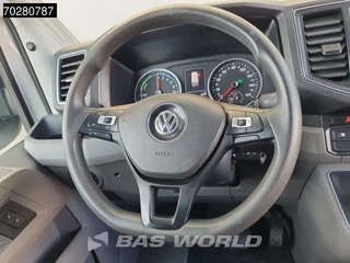 Volkswagen Crafter Volkswagen E-Crafter 136pk Elektrisch 115 WLTP 35,8 kWH LED Navi Airco Cruise Camera Parkeersensoren 12m3 Airco Cruise control - afbeelding nr 12