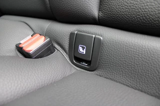Volvo XC60 Volvo XC60 2.0 T8 Plug-in hybrid AWD Plus Dark | Luchtvering | 360 | H&K | Trekhaak - afbeelding nr 33