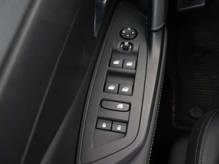 Peugeot 308 Peugeot 308 1.2 PureTech GT | Navi | Stoel-/stuurverwarming | 360° Camera - afbeelding nr 13