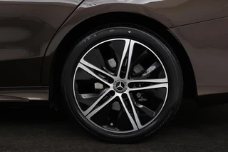 Mercedes-Benz C-Klasse Mercedes-Benz C-klasse 220 CDI AMG | Adaptive cruise | Leder |  Stoelverwarming | Camera | Full LED | Navigatie | Carplay | Park Assist - afbeelding nr 34