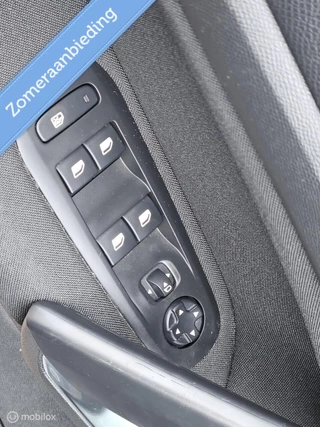 Peugeot 308 Peugeot 308 1.2 PureTech Allure camera Navi Cruise pano - afbeelding nr 15