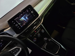 Volkswagen T-Roc Volkswagen T-Roc 1.5 TSI Life 75 Edition / Trekhaak / Virtual Cockpit / NL Auto - afbeelding nr 27