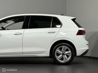 Volkswagen Golf Volkswagen Golf 1.5 eTSI DSG Life Business| CARPLAY | CRUISE - afbeelding nr 25