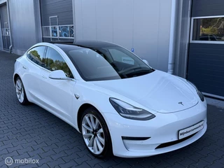 Tesla Model 3 Tesla Model 3 Long Range AWD 75 kW, Netjes,SOH 87 %,trekhaak - afbeelding nr 13