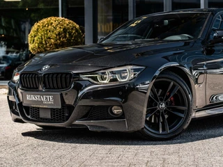 BMW 3 Serie BMW 3-serie 330e Centennial High Executive|PANO|M-SPORT|18'' - afbeelding nr 28