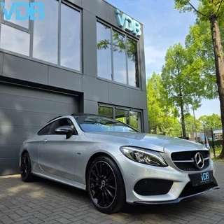 Mercedes-Benz C-Klasse Mercedes C-klasse Coupé 200 AMG PANO NIGHT SFEER LED CAMERA - afbeelding nr 24