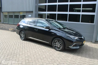 Toyota Auris Toyota Auris Touring Sports 1.8 Hybrid Lease pro | Beige Leer | Panoramadak | Full Led | Parkeersensoren. - afbeelding nr 4