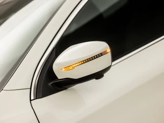 Nissan QASHQAI (PANORAMADAK, NAVIGATIE, CLIMATE, 360 CAMERA, KEYLESS, SPORTSTOELEN, GETINT GLAS, XENON, CRUISE, NIEUWE APK, NIEUWSTAAT) - afbeelding nr 28
